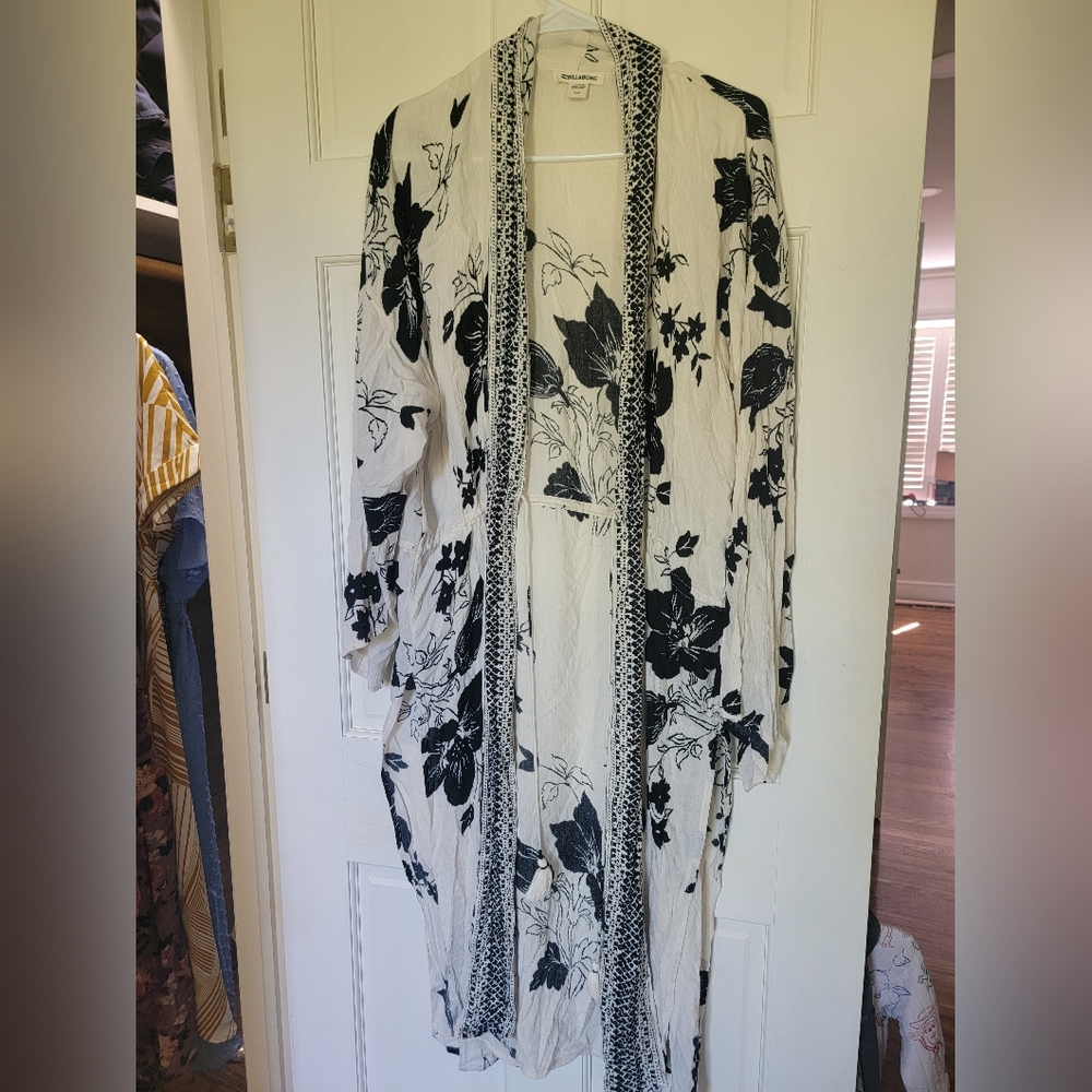 Billabong cover up
